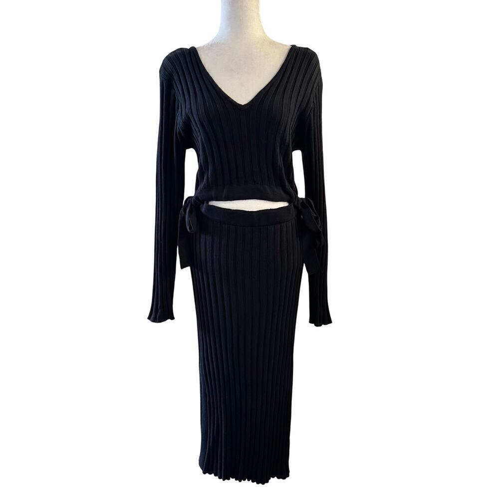 NWT Eloquii Rib Knit Cut Out V-Neck Women’s Midi Sweater Dress Black Size 14/16